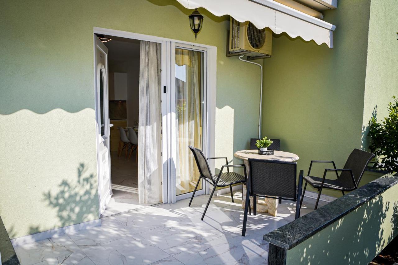 Locus Apartments Petrčane Exterior foto